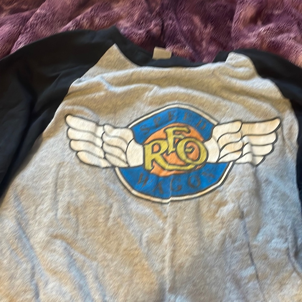 Long sleeve GUC Smoke fee home